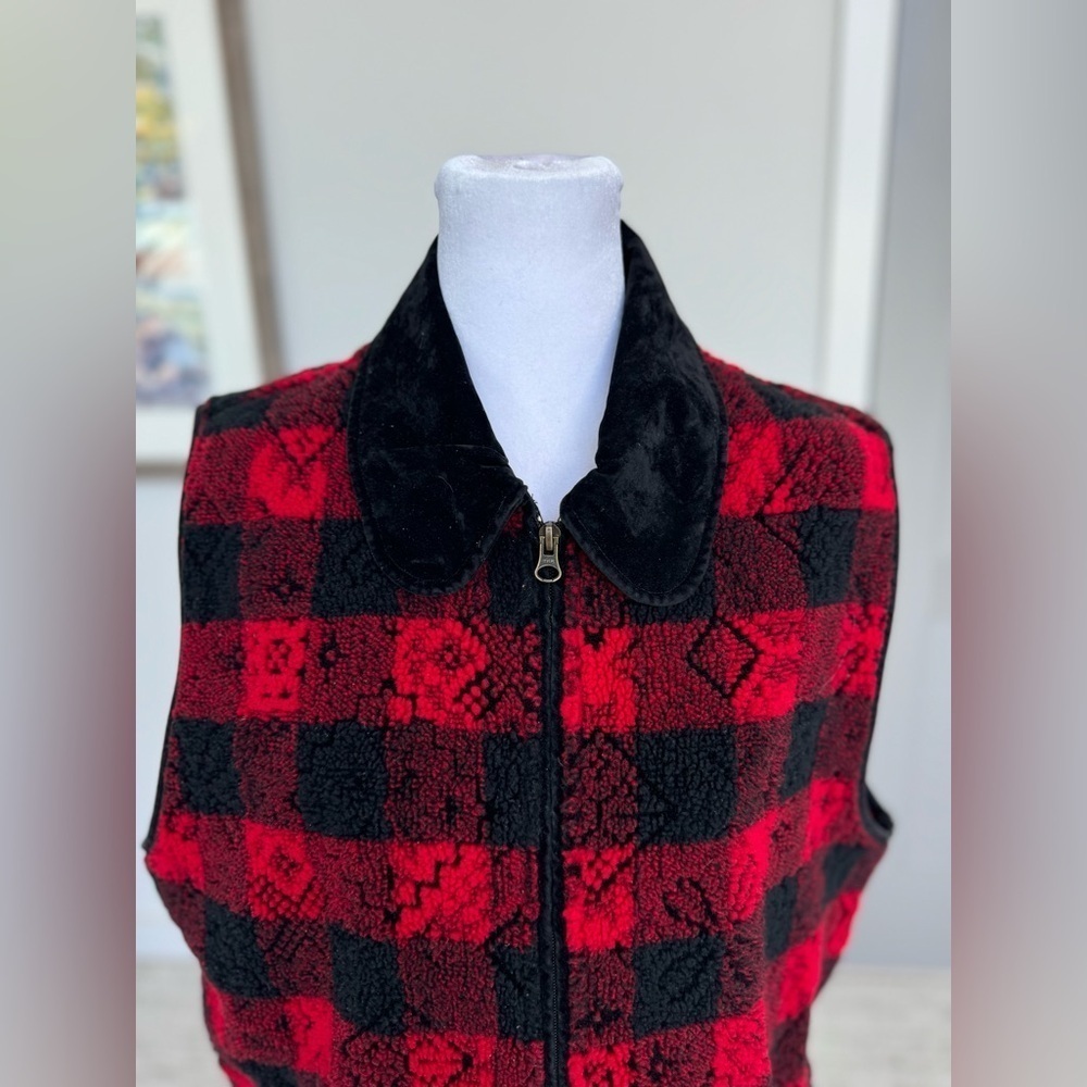 Woolrich Red Black Buffalo Plaid Full Zip Vest Large Pockets Sleeveless - Picture 4 of 9